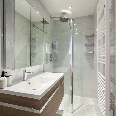 Les De La Faisanderie Apartament *