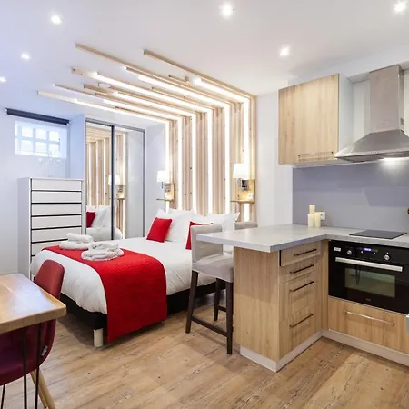 Les De La Faisanderie *