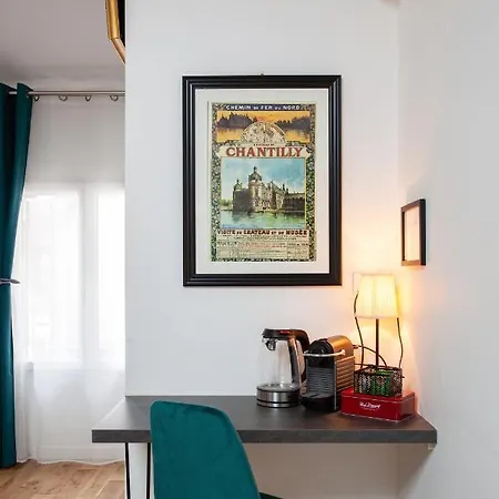 Les De La Faisanderie *