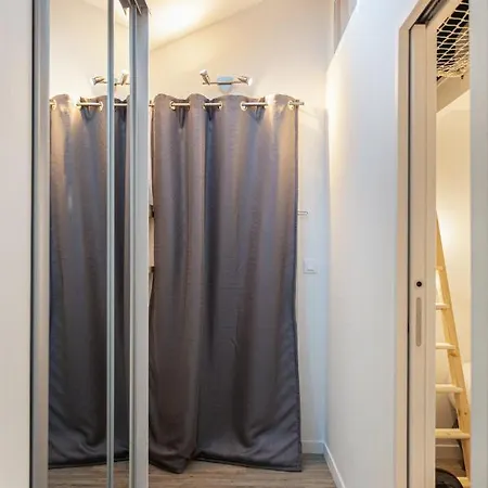 Les De La Faisanderie * Chantilly