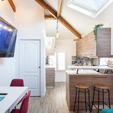 Les De La Faisanderie Chantilly